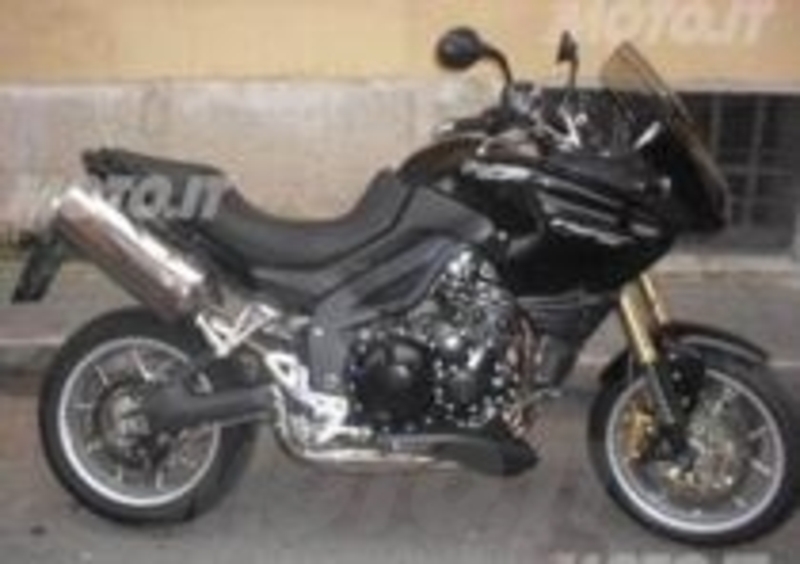 Triumph Tiger 1050
