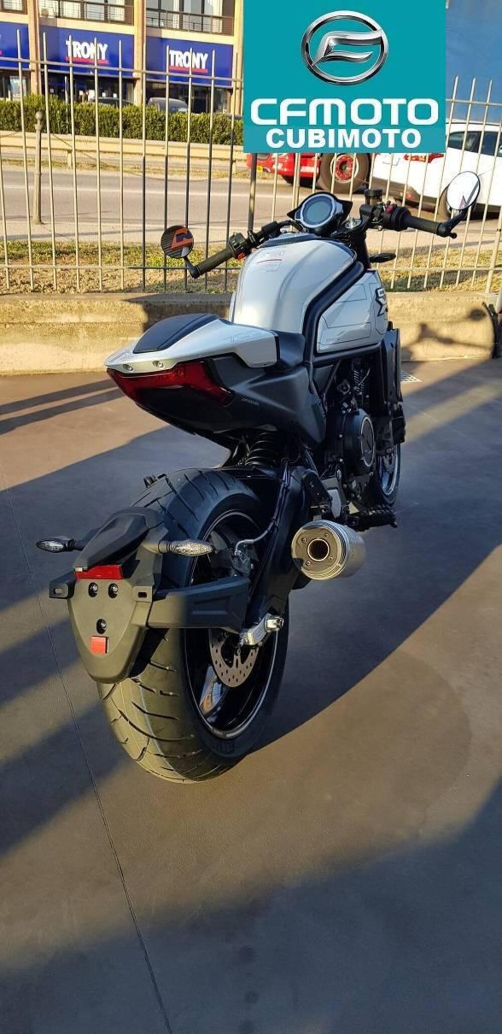 CFMOTO 700CL-X Sport (2022 - 25) (10)