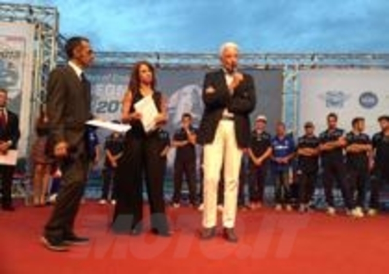 Il presidente della FMI, Paolo Sesti, introduce l&#039;edizione del centenario della Sei Giorni
