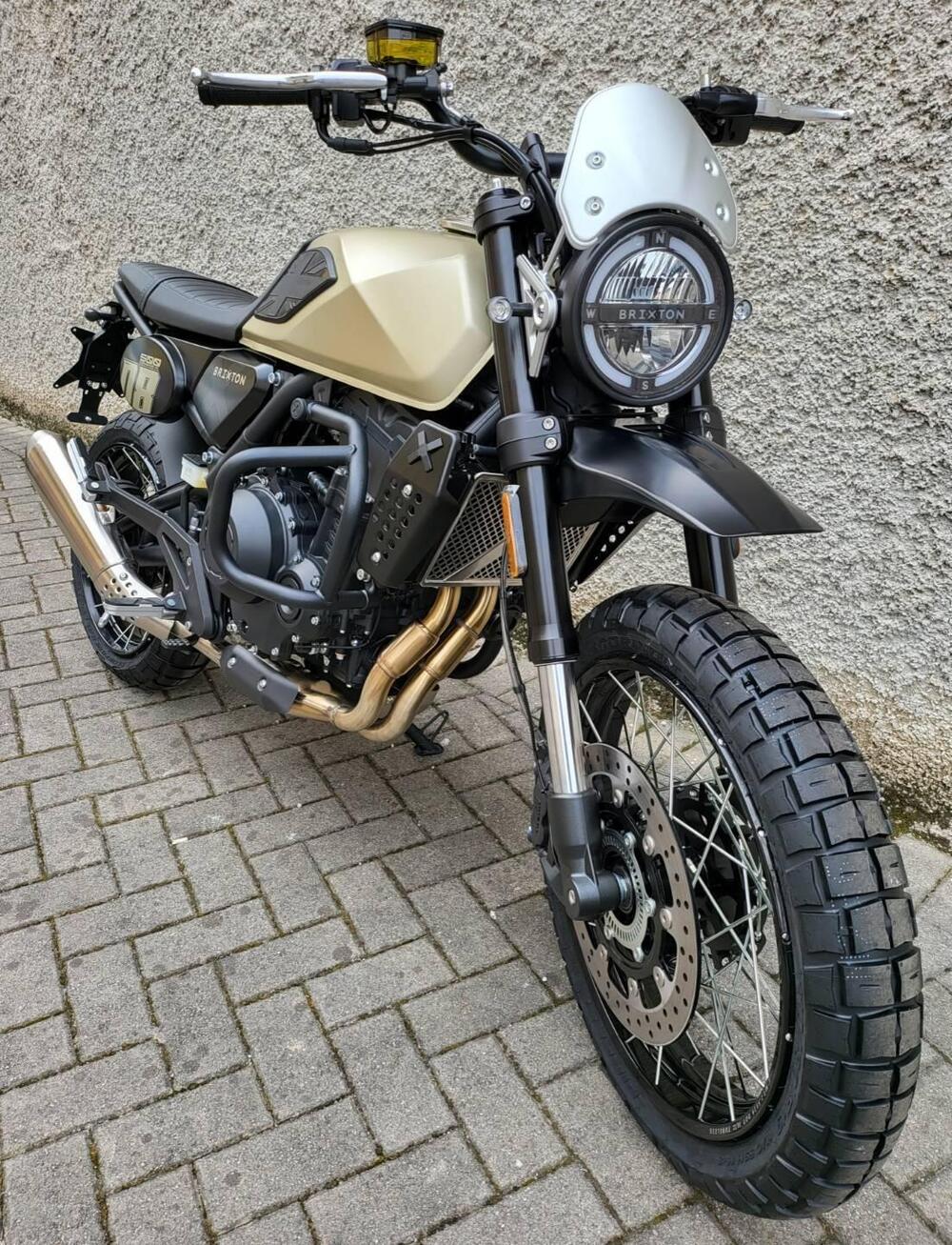 Brixton Motorcycles Crossfire 500 XC (2022 - 25) (2)