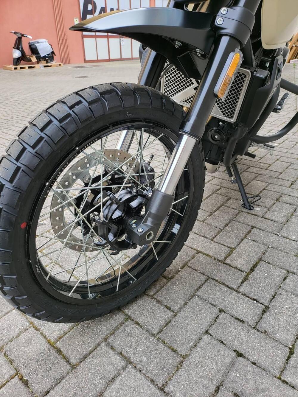 Brixton Motorcycles Crossfire 500 XC (2022 - 25) (6)