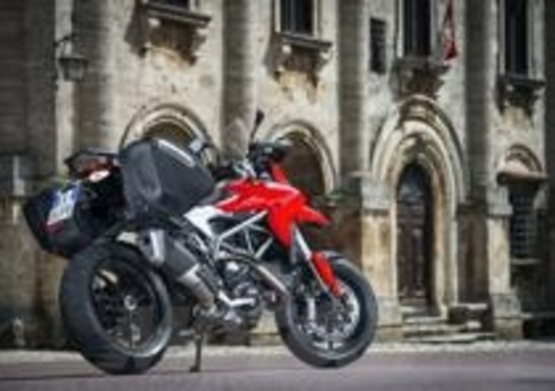 Ducati Hyperstrada
