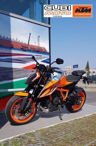 KTM 1290 Super Duke R EVO (2022 - 23) nuova