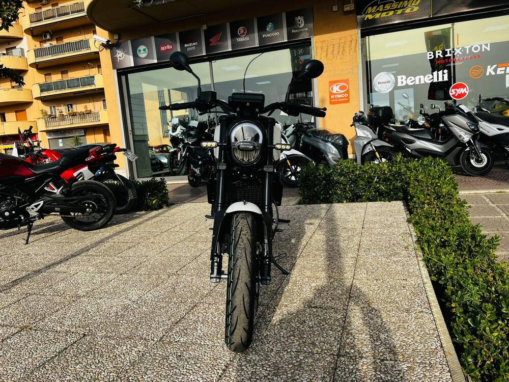 Benelli Leoncino 125 (2022 - 25) (9)