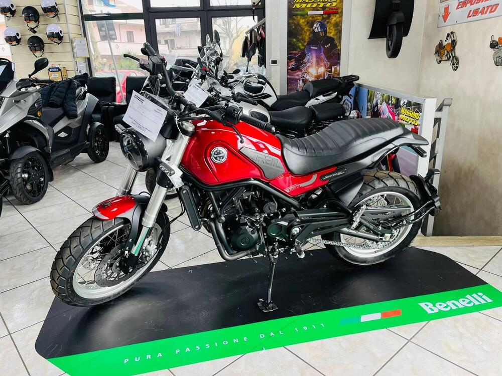 Benelli Leoncino 500 Trail (2021 - 25)