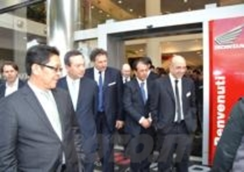 I vertici Honda presenti all&#039;inaugurazione 