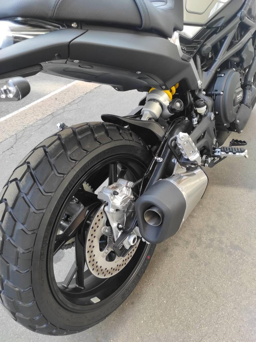 Benelli Leoncino 800 (2022 - 25) (19)