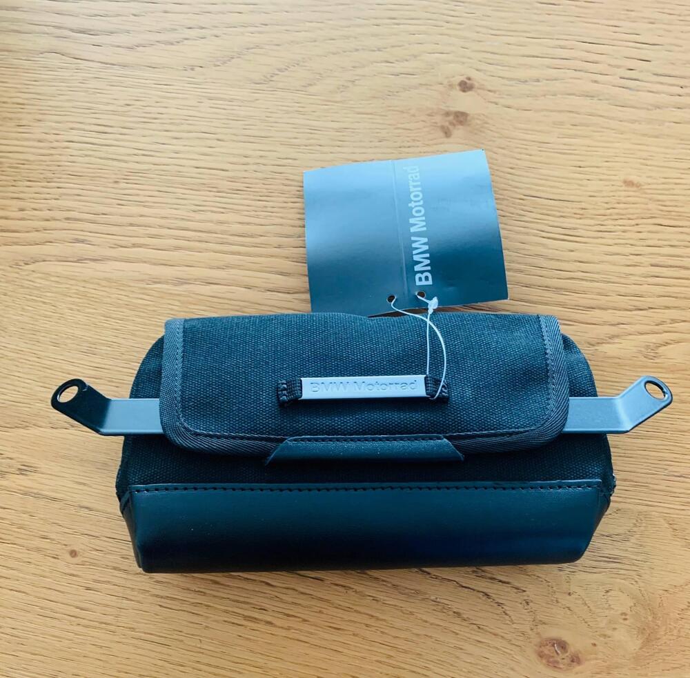 Borsa per parabrezza BMW (2)