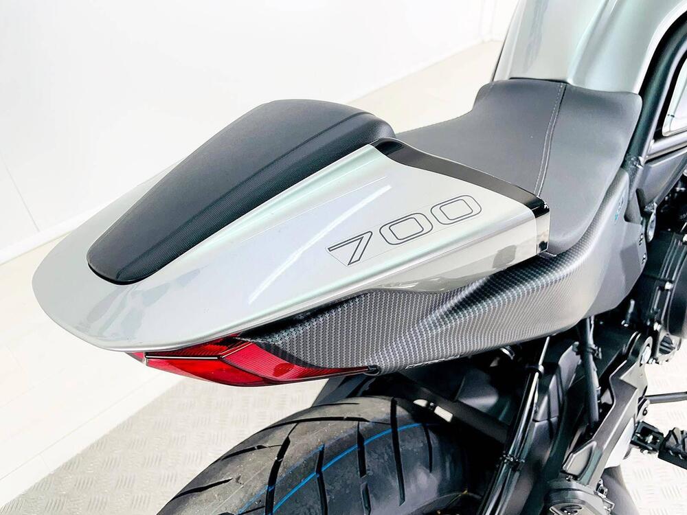 CFMOTO 700CL-X Sport (2022 - 25) (7)