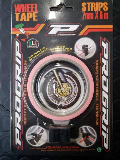 STRISCIA ADESIVA PROGRIP PER CERCHIO RUOTA