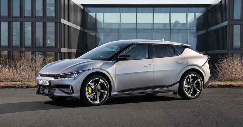 A 260 all&#039;ora su un&#039;elettrica. La nuova KIA EV6 GT alla prova delle Autobahn tedesche