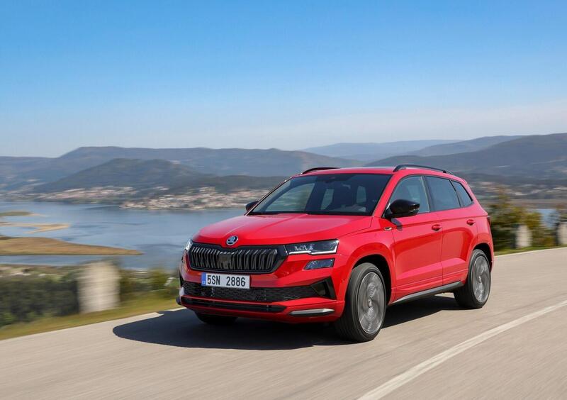 Skoda Karoq (2017-->>) (6)