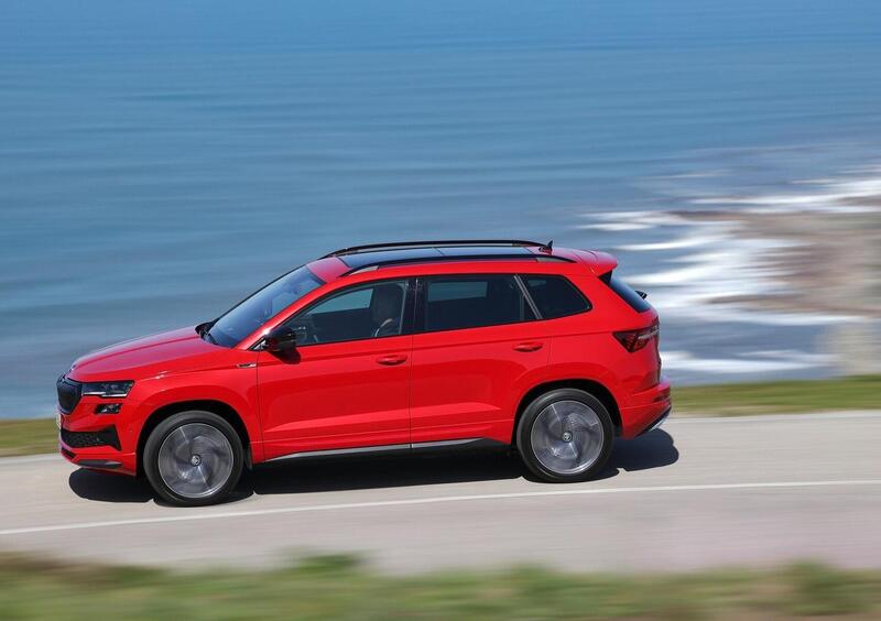 Skoda Karoq (2017-->>) (9)