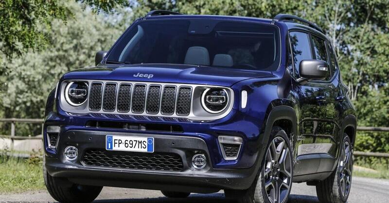 Jeep blocca la vendita di auto a benzina e diesel in Francia. Stellantis lavora a 85 modelli elettrici