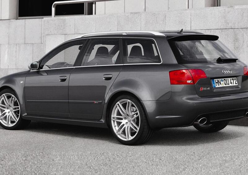 Audi RS 4 Avant (2006-08) (4)