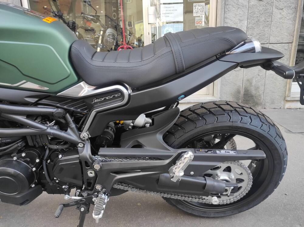 Benelli Leoncino 800 (2022 - 25) (11)
