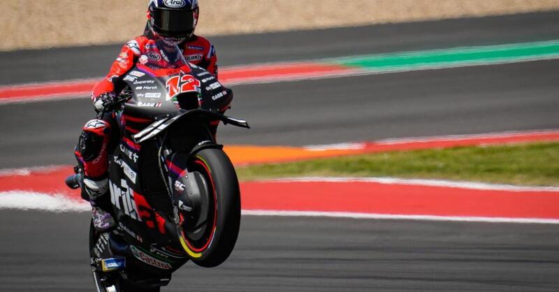 MotoGP 2022. GP delle Americhe ad Austin, Maverick Vinales primo nel warm-up