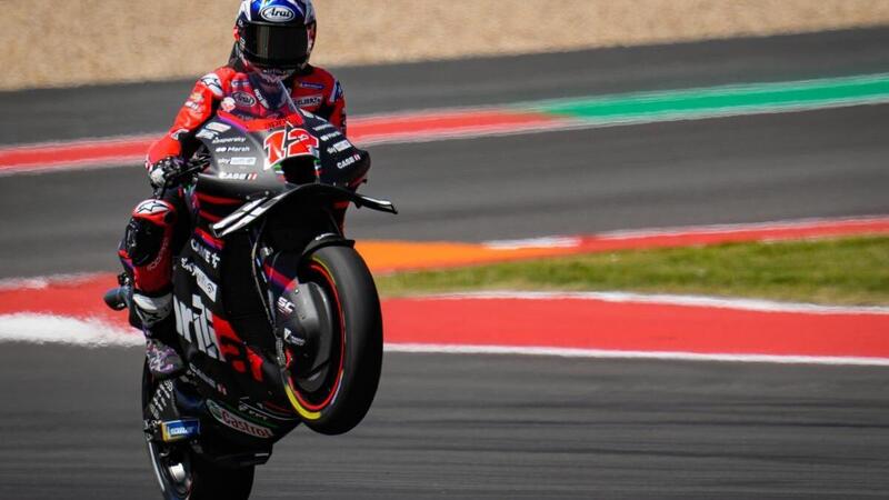 MotoGP 2022. GP delle Americhe ad Austin, Maverick Vinales primo nel warm-up