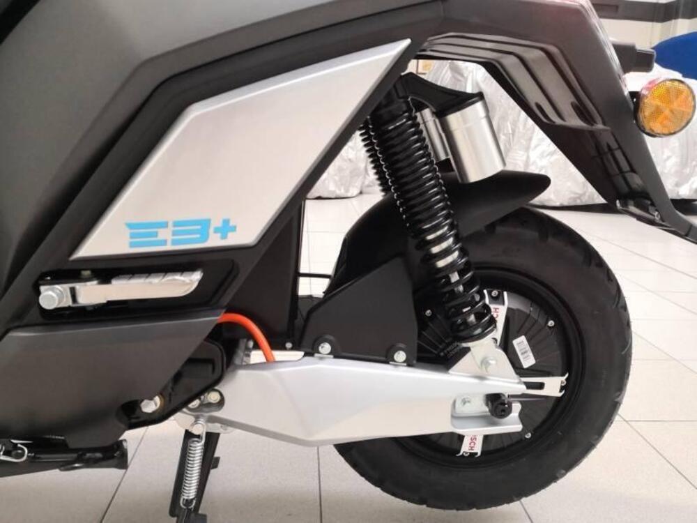 Lifan E3+ (2021 - 25) (19)