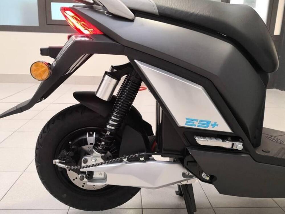 Lifan E3+ (2021 - 25) (20)