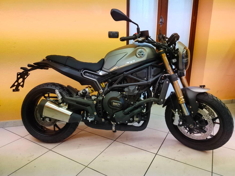 Benelli Leoncino 800 (2022 - 25) (2)