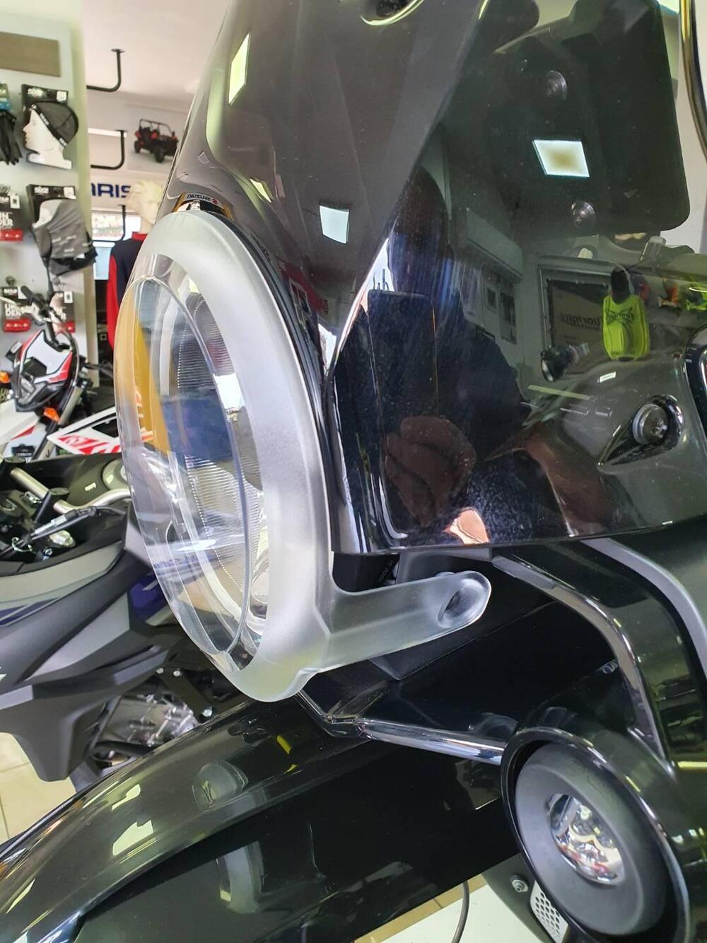 Protezione faro Husqvarna 901