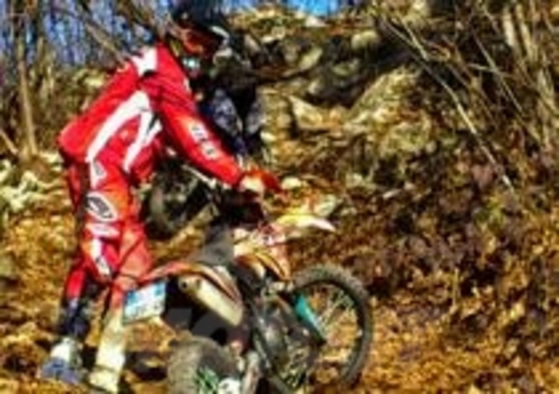 L&#039;autore dell&#039;articolo (foto sopra)&amp;nbsp;ha da tempo montato la targa originale. Nonostante innumerevoli cadute, &amp;egrave; ancora al suo posto