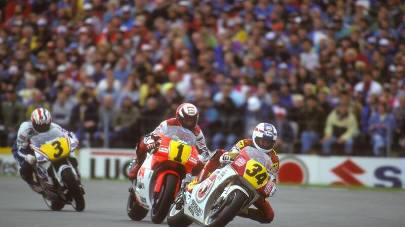 Goodwood 2022: Mick Doohan, Kenny Roberts, Kevin Schwantz insieme a Wayne Rainey!