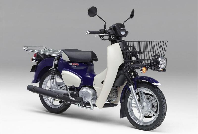 Honda Super Cub 110 Pro. Il trasporto &egrave; servito