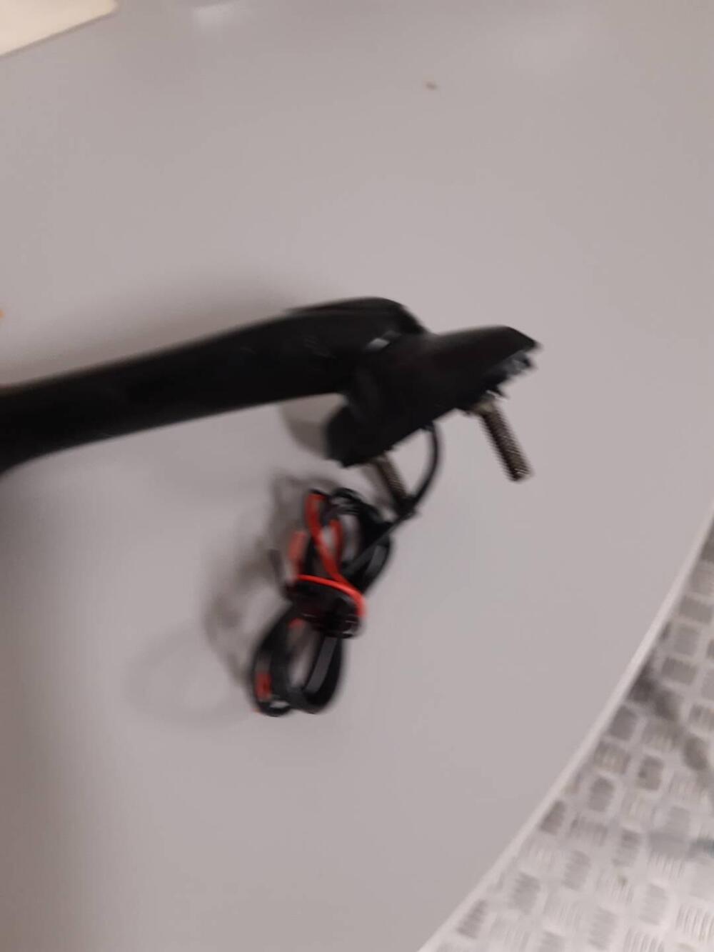 COPPIA SPECCHI SUZUKI Far (6)