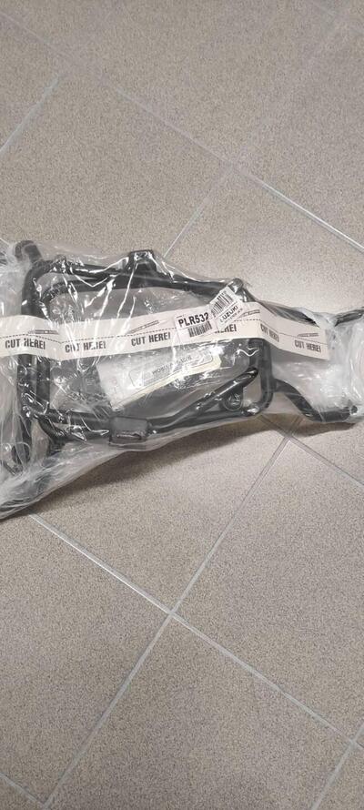 Givi PLR532 supporto bauli lat V-STROM 650 2004-11