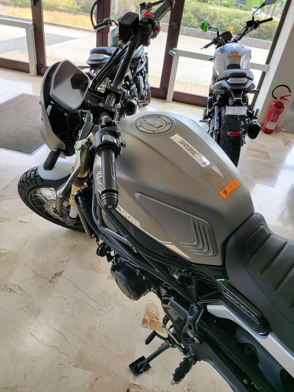 Benelli Leoncino 800 Trail (2022 - 25) (5)