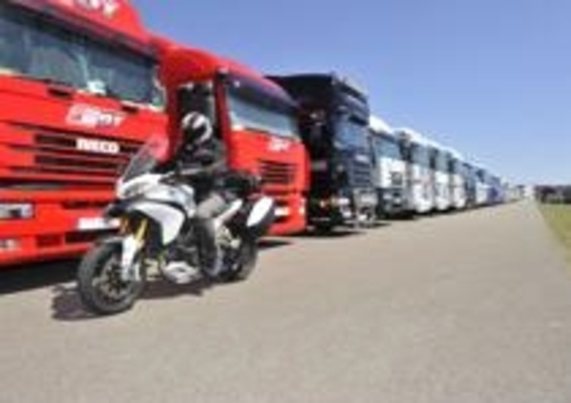 La Multistrada diventa presto protagonista del paddock