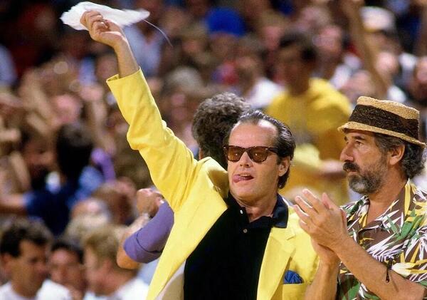 Per capire Jack Nicholson bisogna capire la sua passione per i Lakers (e noi ve la raccontiamo)