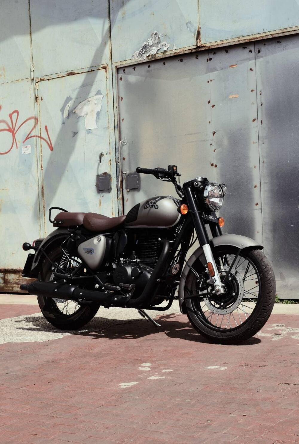 Royal Enfield Classic 350 (2021 - 25)