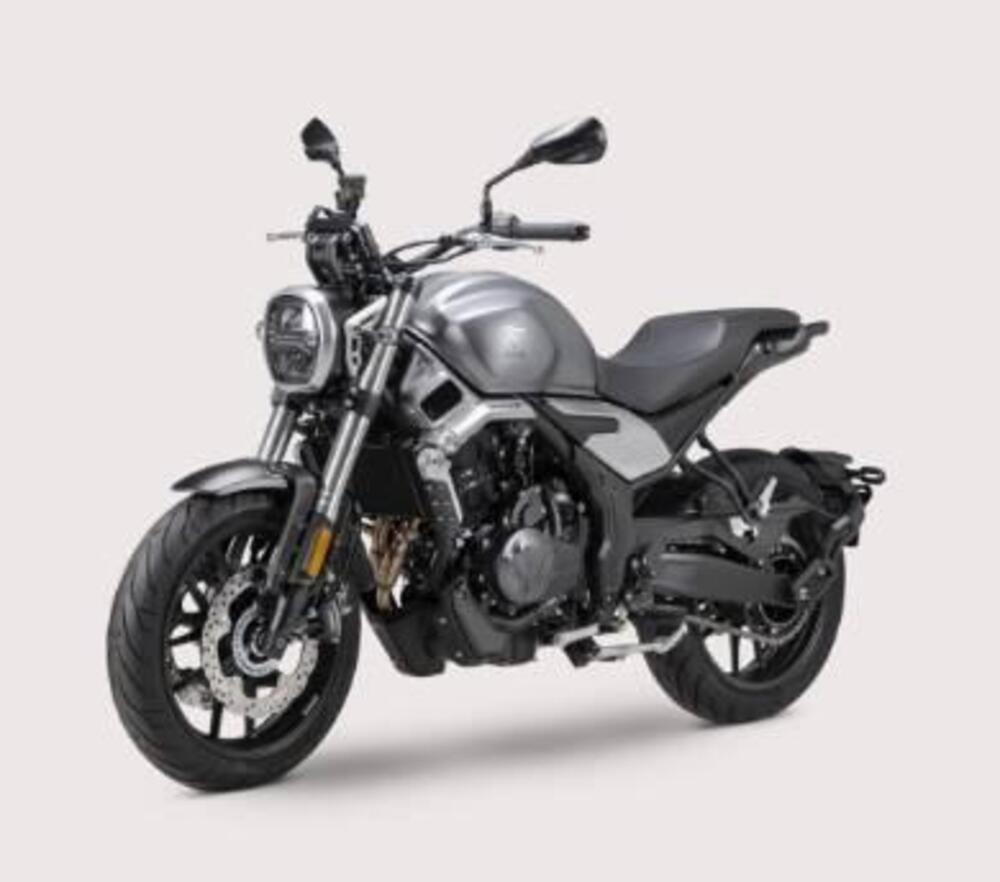 Voge Trofeo 500AC (2022 - 25)