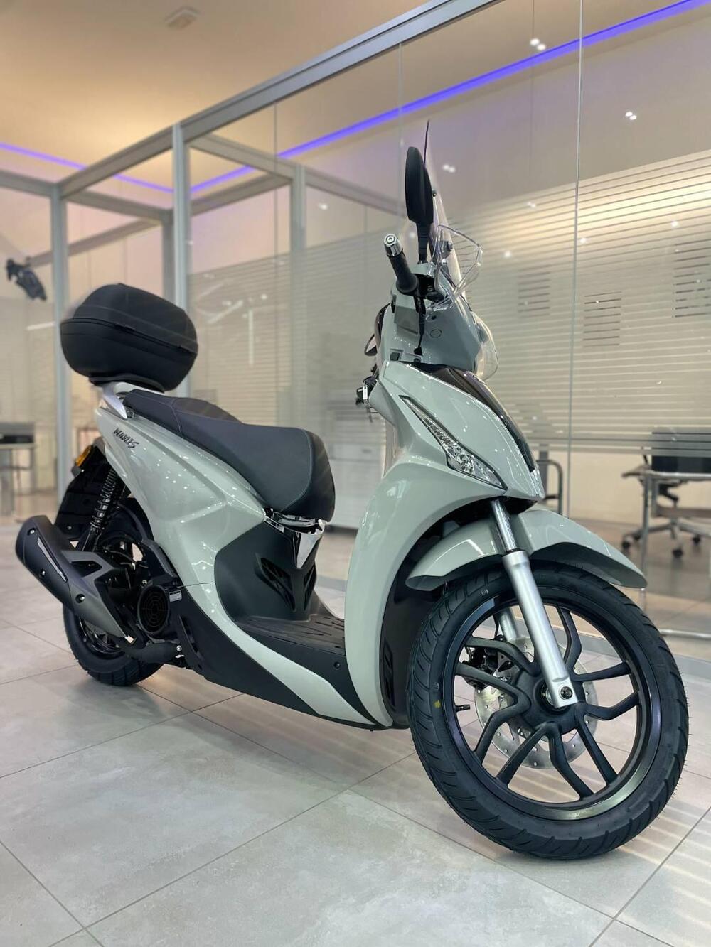 Kymco People 200i S (2021 - 25) (12)