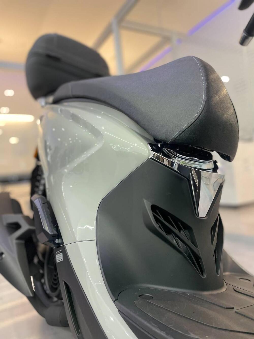 Kymco People 200i S (2021 - 25) (10)