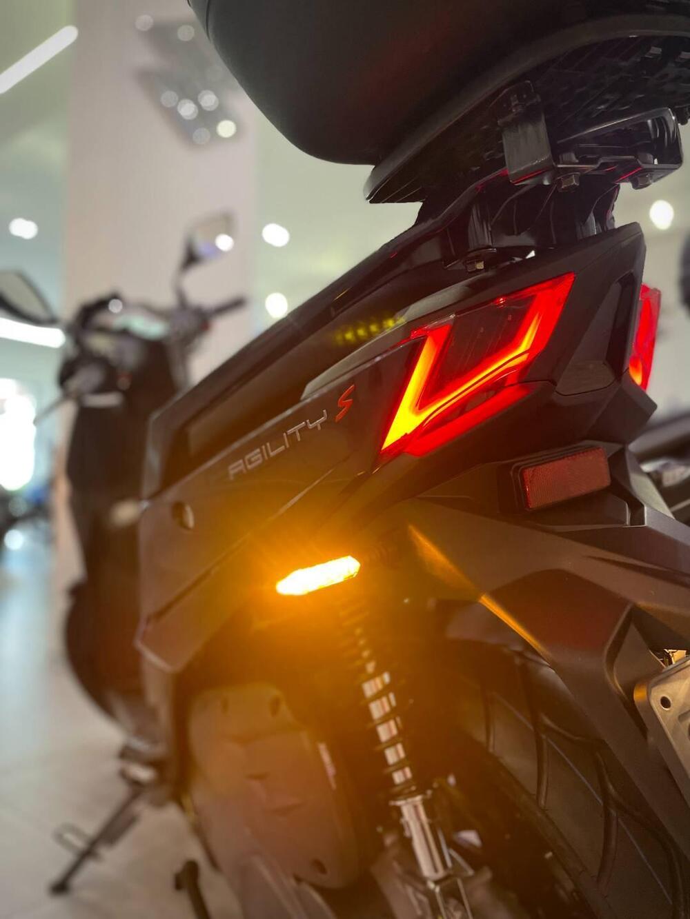 Kymco Agility 125 S (2022 - 25) (8)