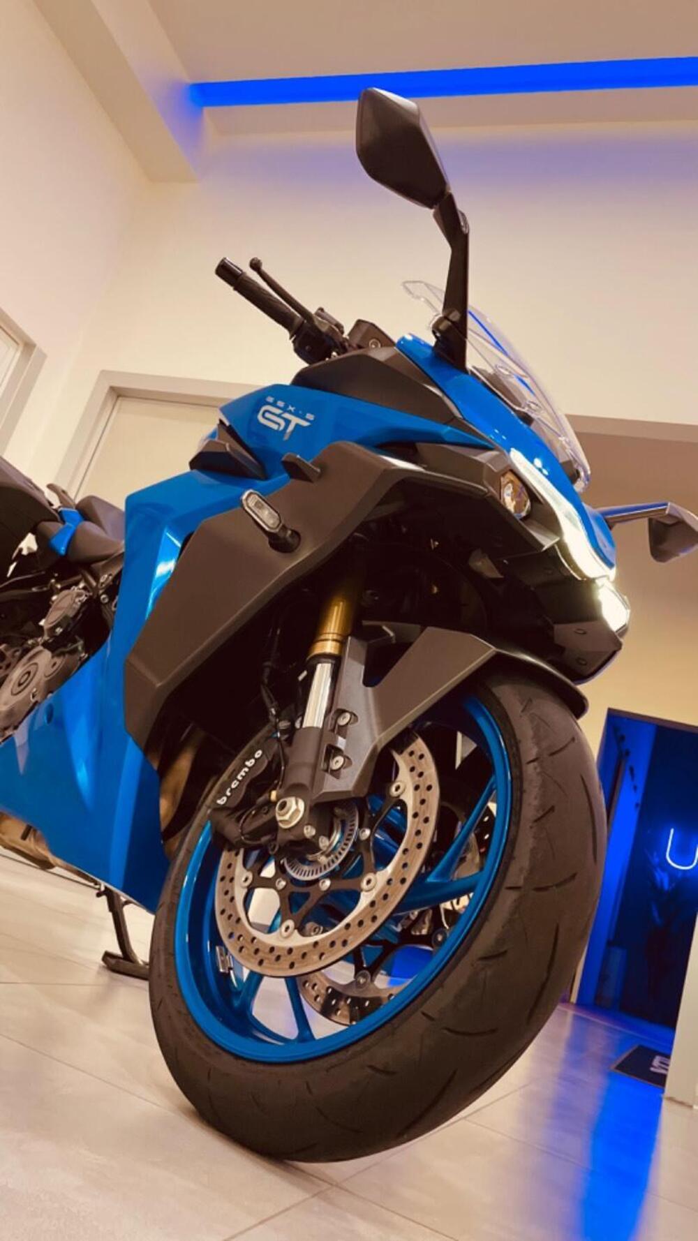 Suzuki GSX-S1000GT (2025 - 26) (12)