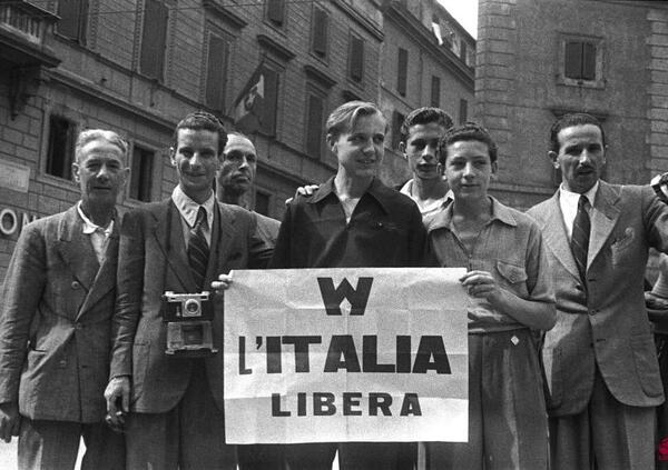 In Sicilia la Liberazione non c&rsquo;&egrave; mai stata. E ancora oggi certi politici strizzano l&rsquo;occhio al fascismo