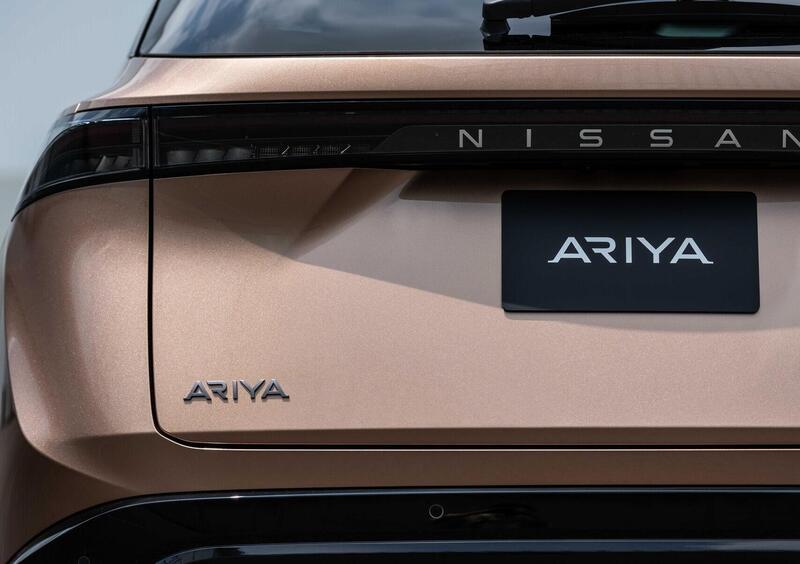 Nissan Ariya (2022-->>) (22)