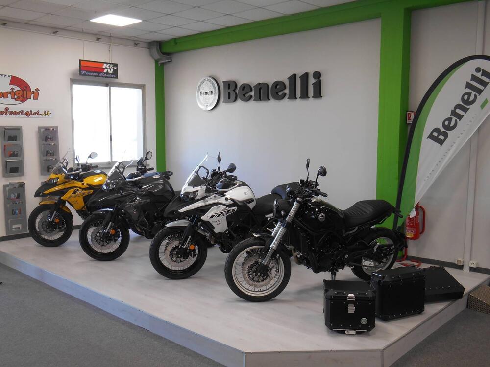 Benelli Leoncino 125 (2022 - 25) (5)