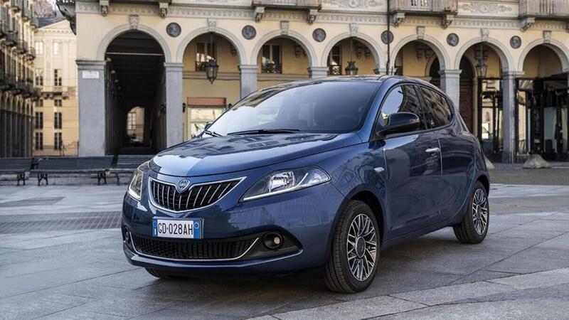 Oggi mi compro una... Lancia YPSILON! La guida totale all&#039;acquisto: storia, segreti, consigli e prove