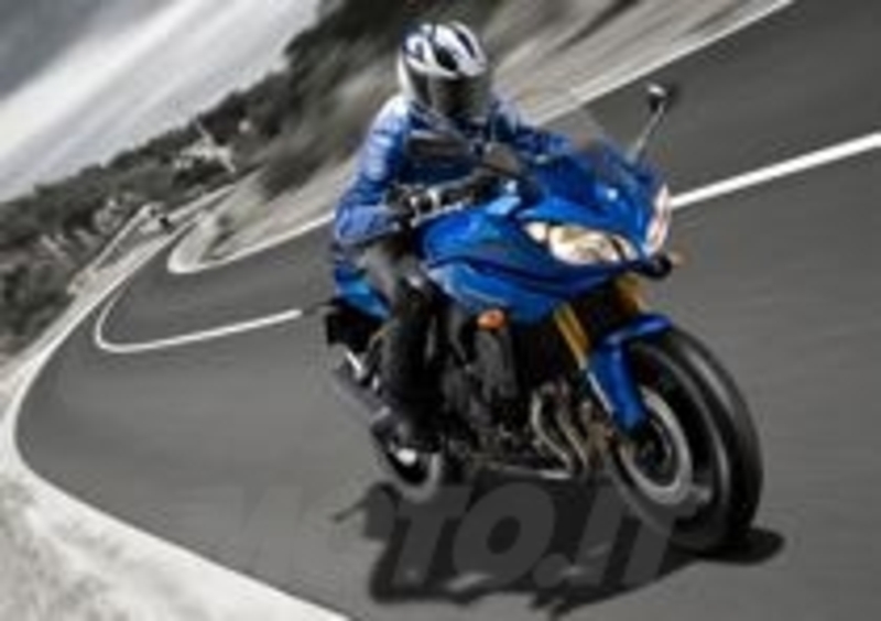 Yamaha va ad esplorare la via di mezzo con la naked FZ8 e la sorella semicarenata Fazer8