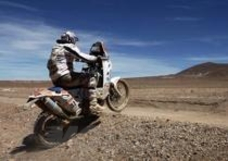 Luca in azione alla Dakar 2010
