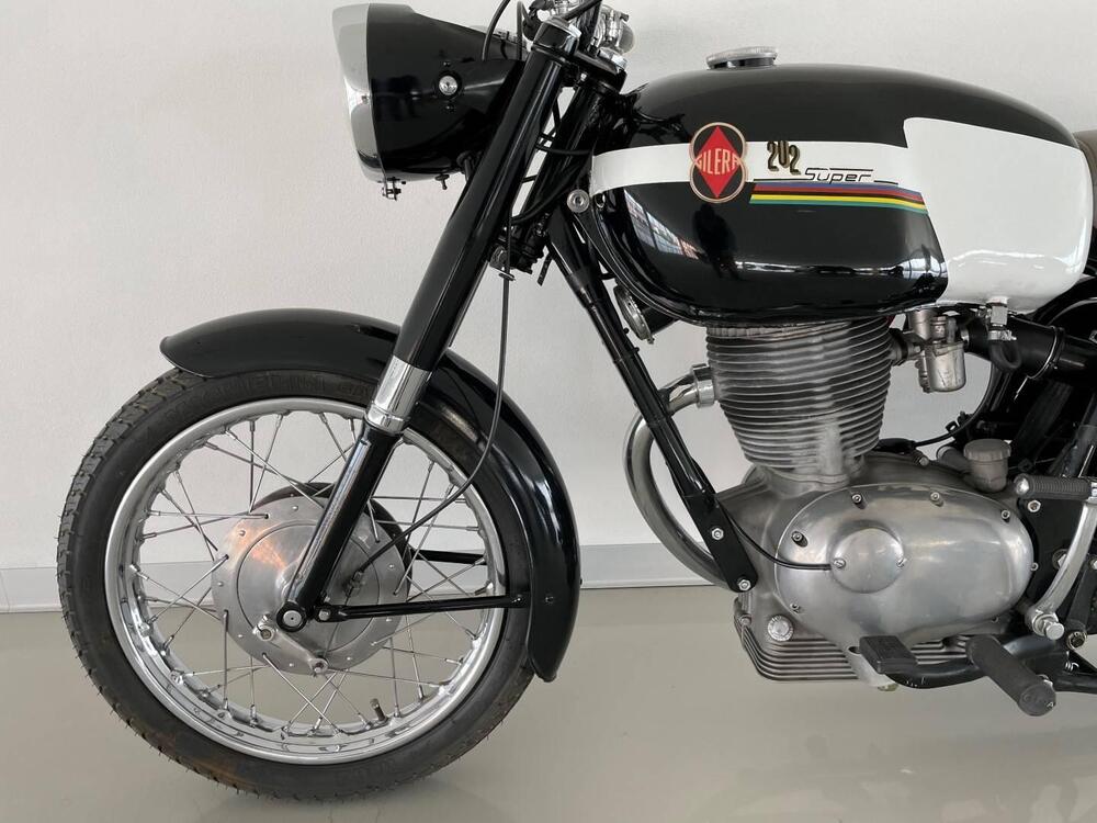 Gilera 175 SUPER 202 CC (4)