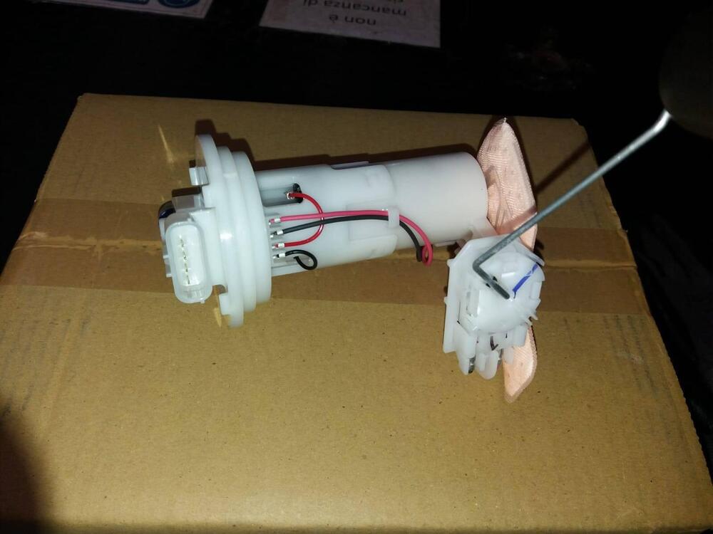 POMPA BENZINA PER HONDA SH 125 E 150 DEL 2013