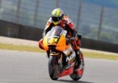 MotoGP. Aleix Espargaro è il più veloce nel primo turno di prove