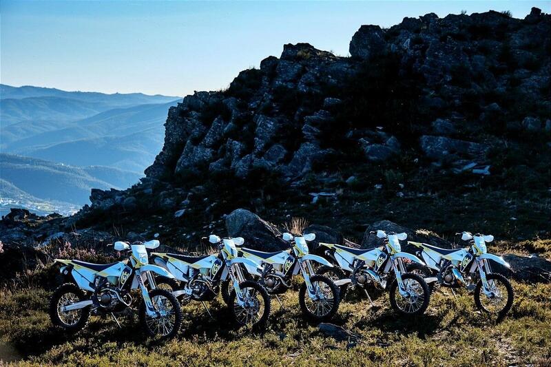 Ecco le Husqvarna FE e TE Enduro 2023. La novit&agrave; e i prezzi